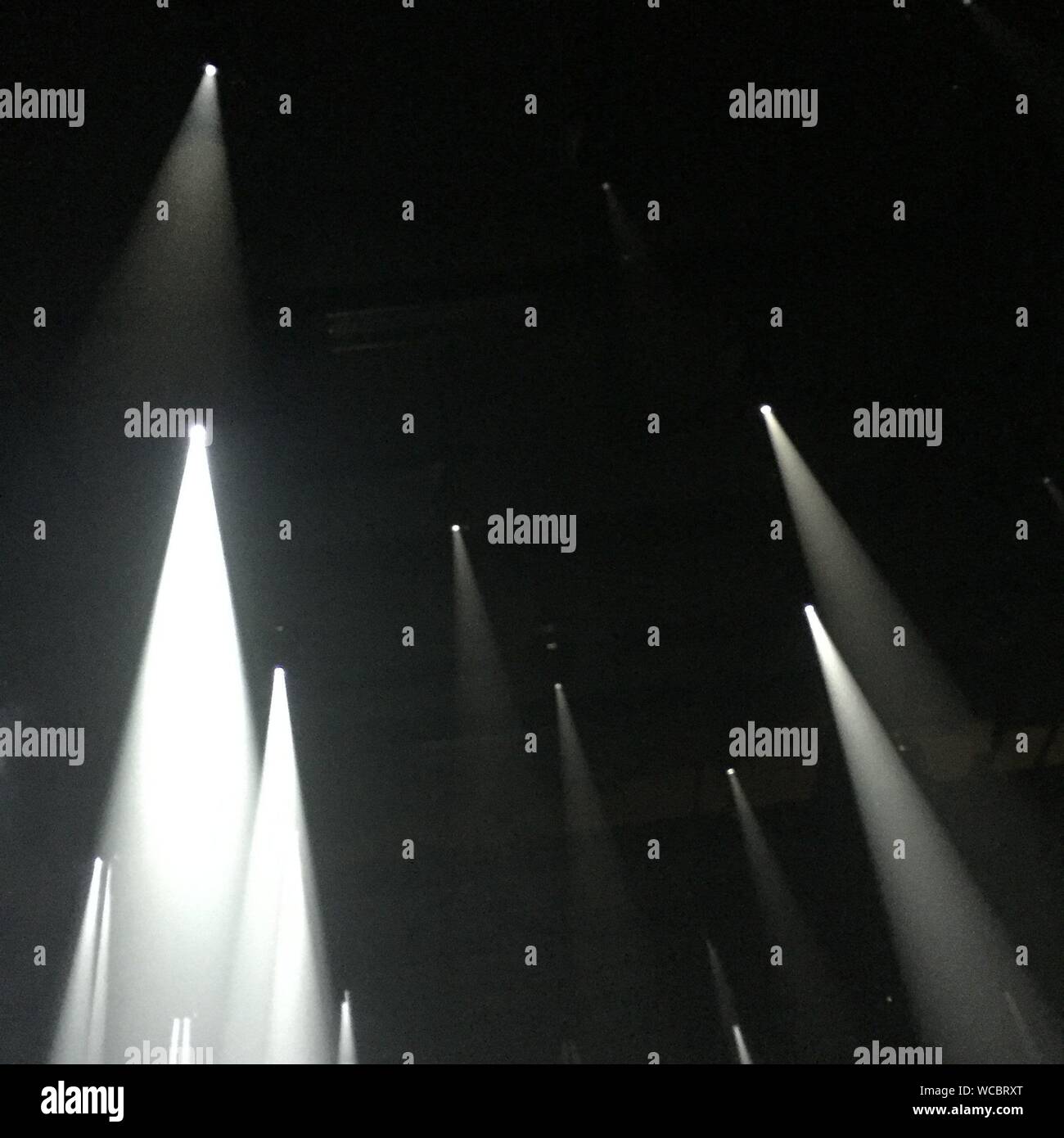 Ceiling spotlights hires stock photography and images Alamy