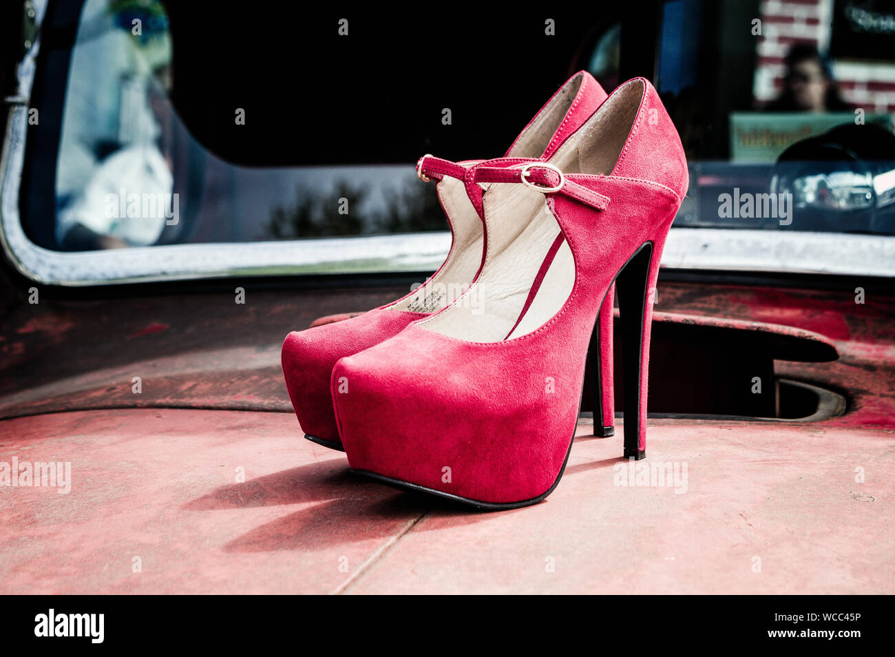 Pink shoes hires stock photography and images Alamy