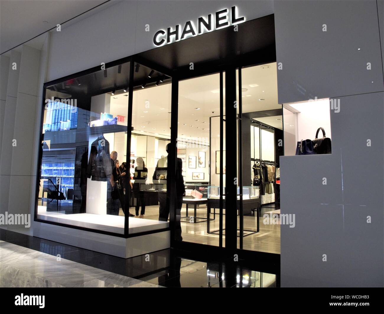Chanel boutique to come to Westport's Main Street