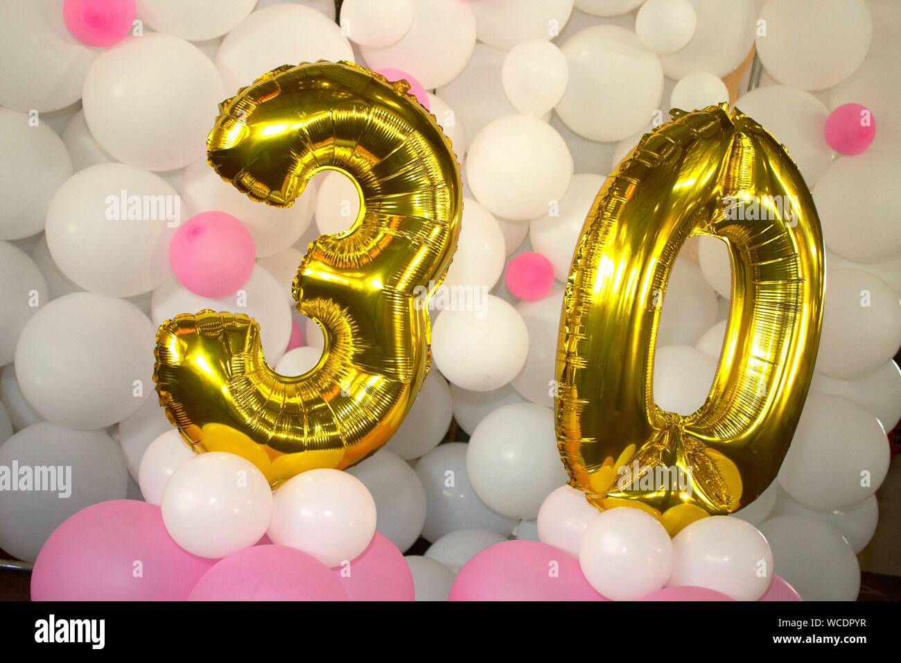 numeral balloons