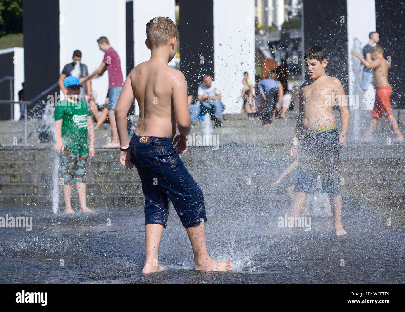 Boys Water Park In Summer High Resolution Stock Photography and Images ...
