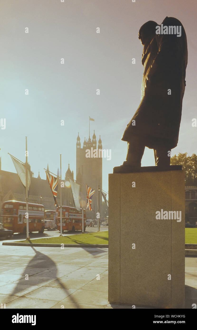 Statue of Winston Churchill, Parliament Square, London, England, UK. Circa 1980's Stock Photo