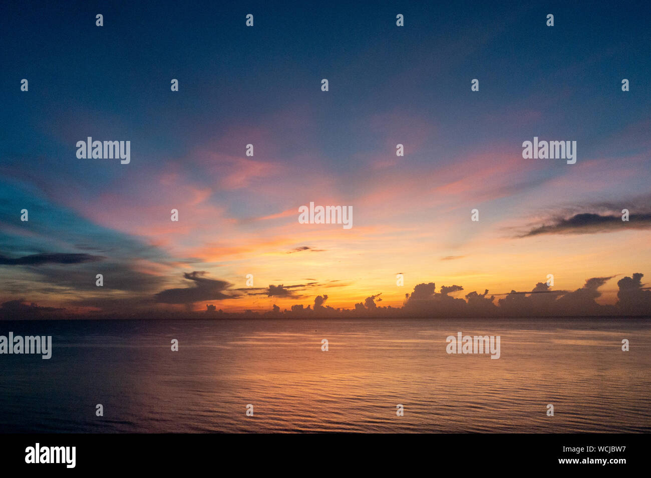 Sunrise over the Atlantic Ocean Stock Photo - Alamy