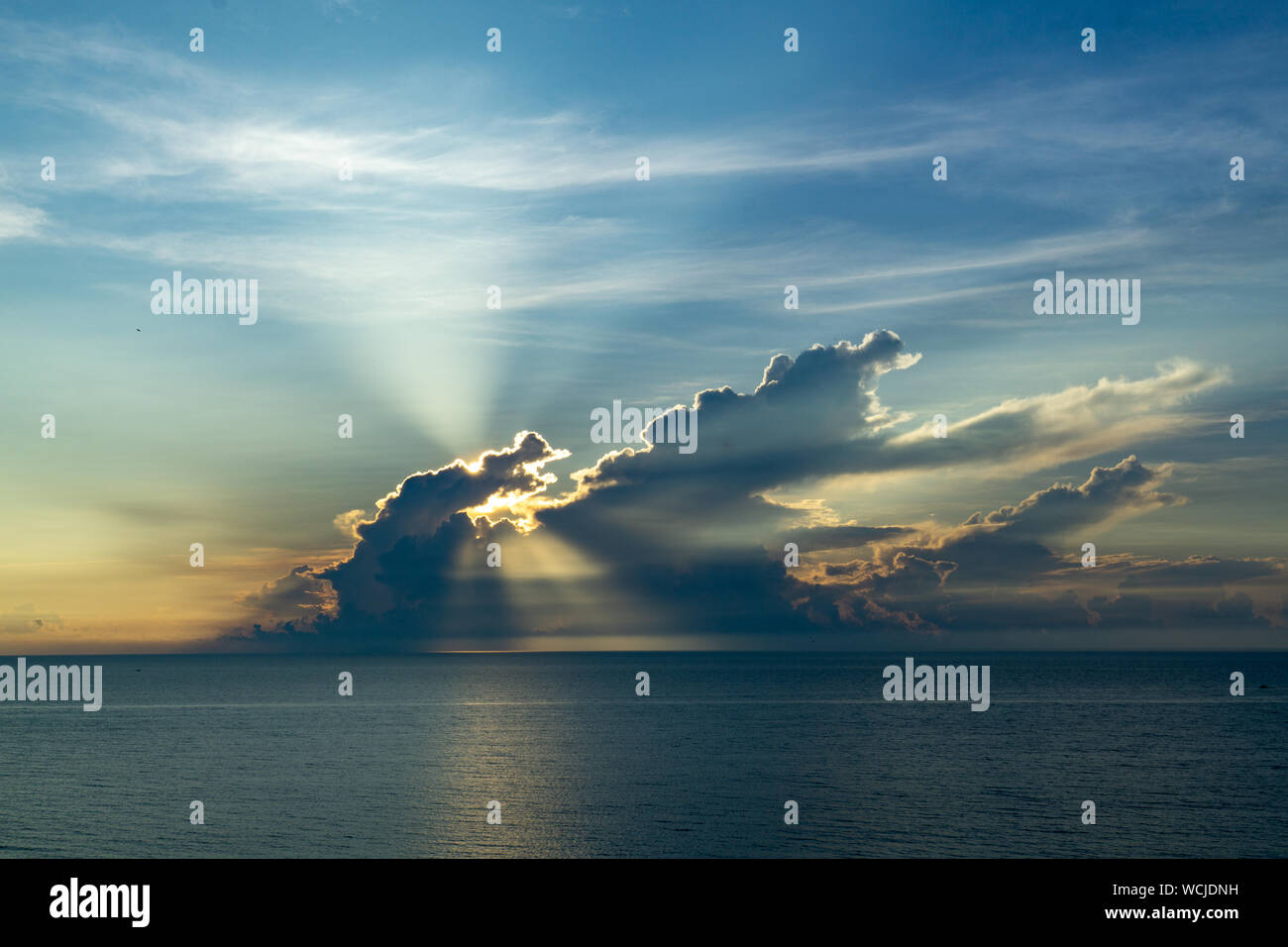 Sunrise over the Atlantic Ocean Stock Photo - Alamy