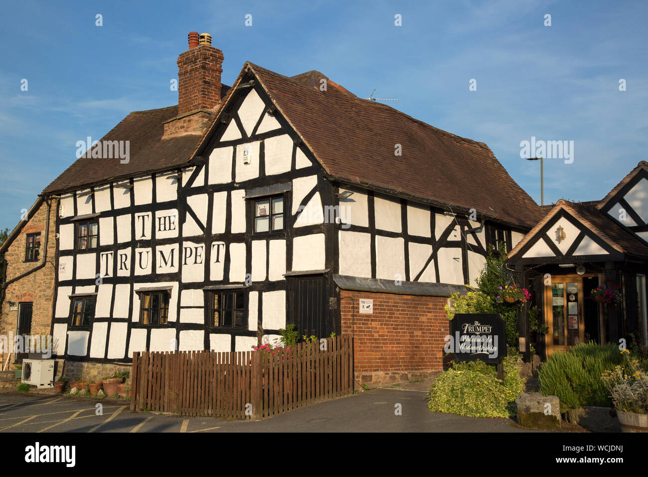 The Ledbury And Restaurant High Resolution Stock Photography And Images Alamy The Ledbury And Restaurant High Resolution Stock Photography And Images Alamy