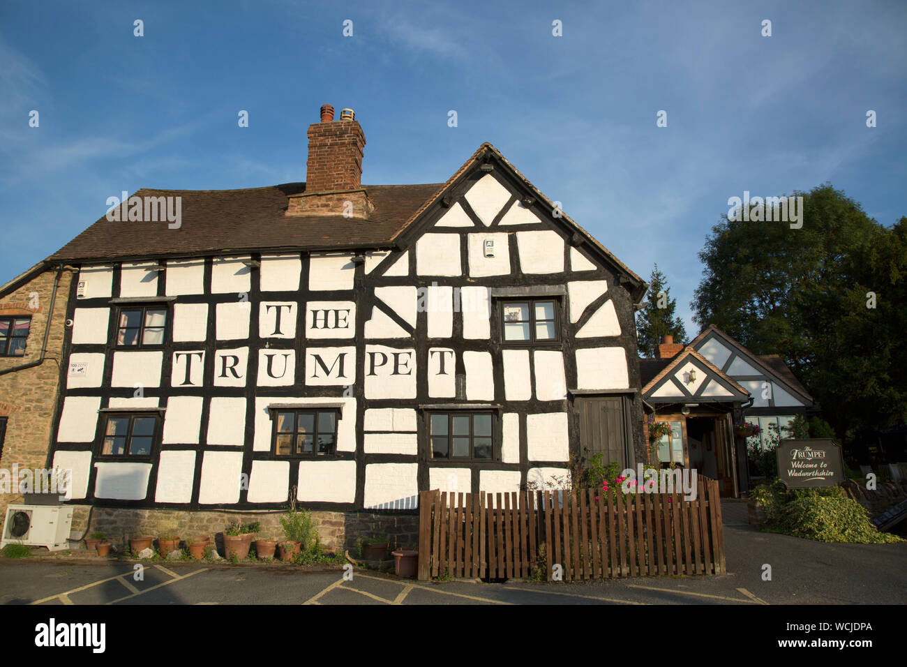 The Ledbury And Restaurant High Resolution Stock Photography And Images Alamy The Ledbury And Restaurant High Resolution Stock Photography And Images Alamy