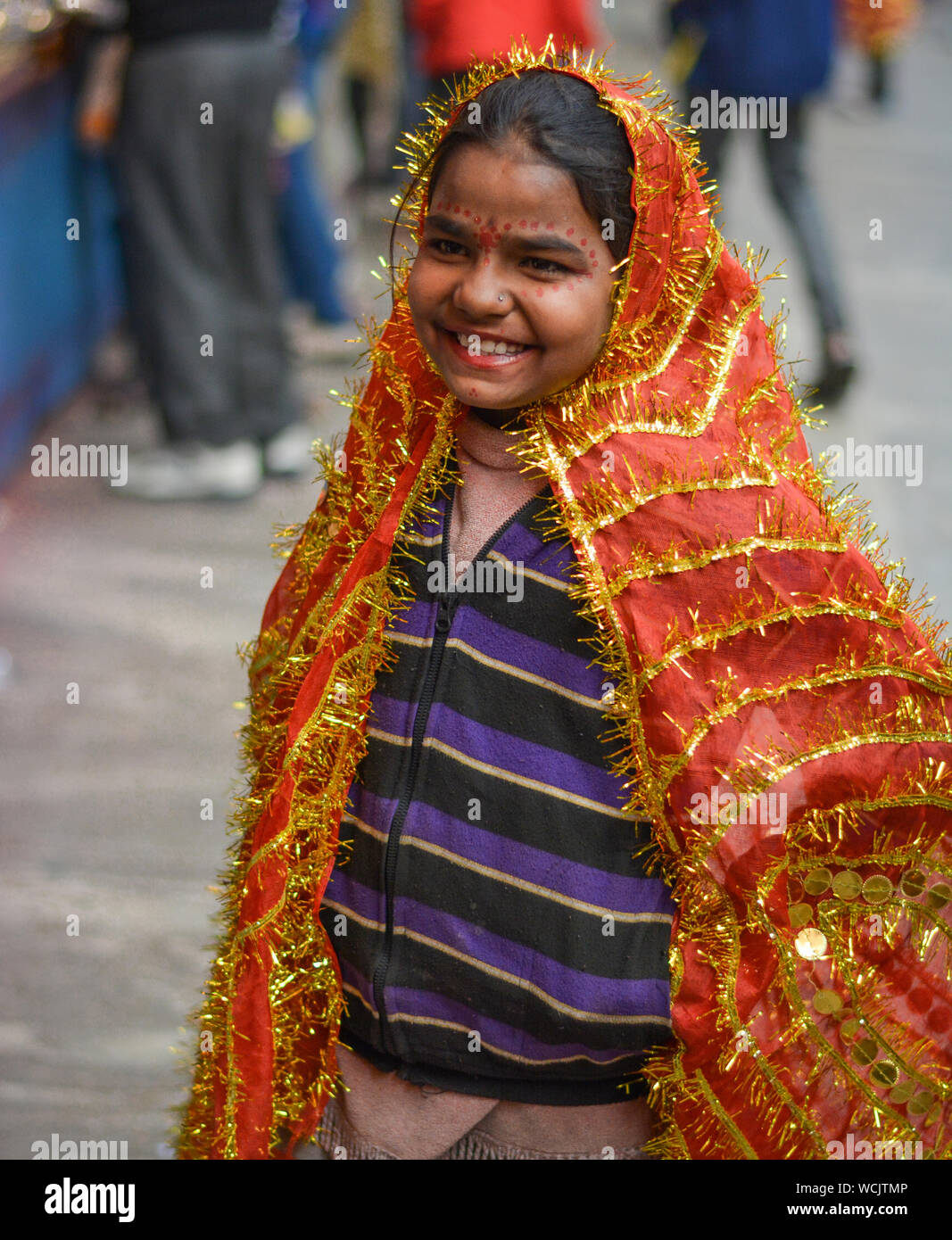 Beggar child hi-res stock photography and images - Alamy