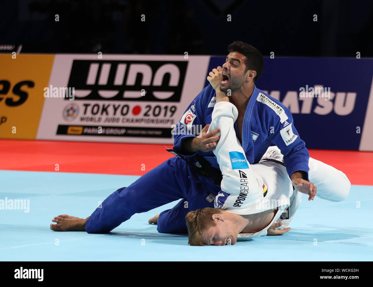 Tokyo 28th Aug 2019 Sagi Muki Top Of Israel Competes Against Matthias Casse Of Belgium During The Men S 81 Kg Final At The 2019 World Judo Championships In Tokyo Japan On Aug