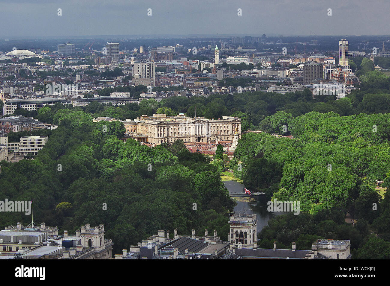 Aerial Photography Map Of Buckingham - The View On London City England WCKJRJ 