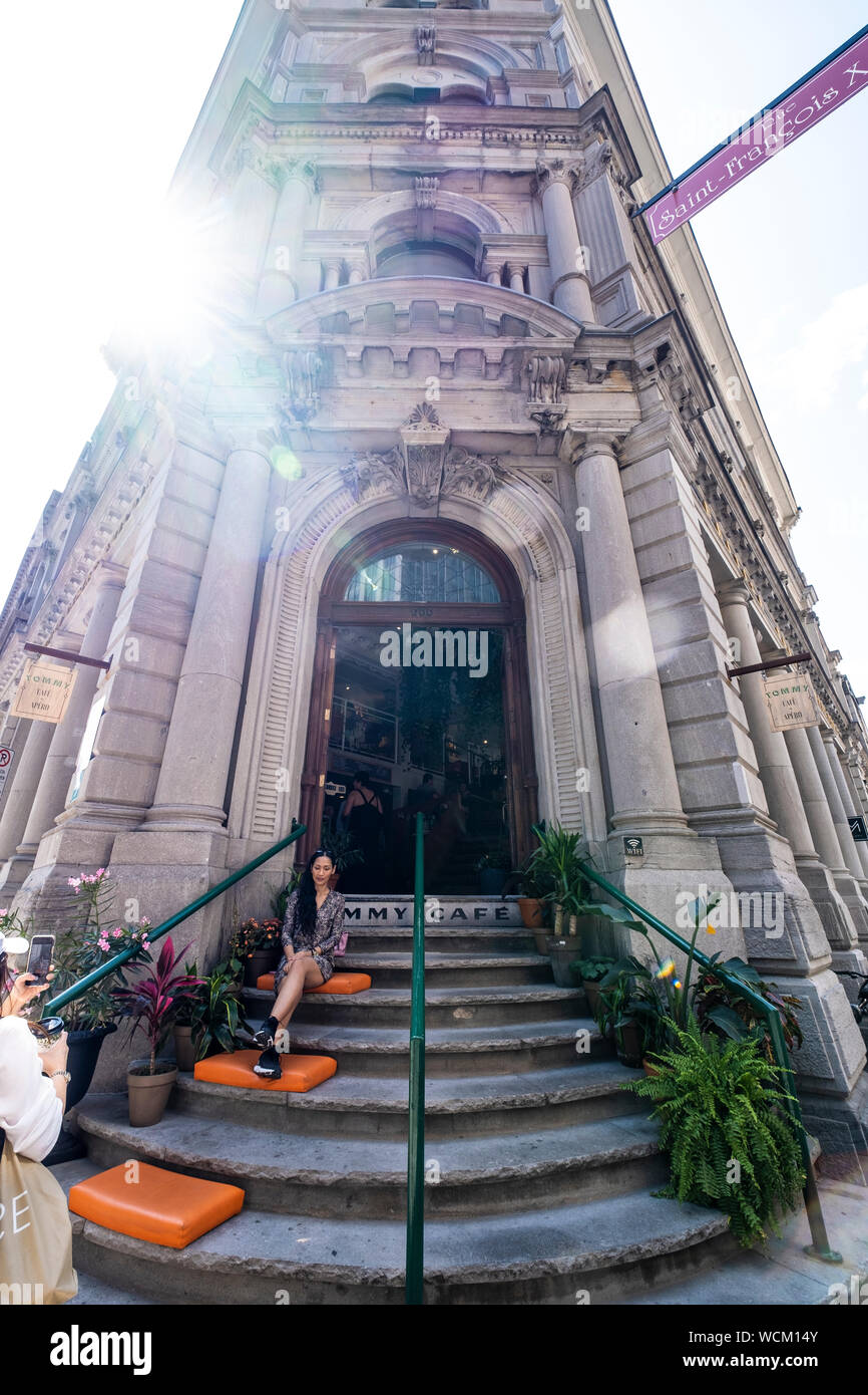 Coffee shop at Montreal, Tommy Café Stock Photo Alamy