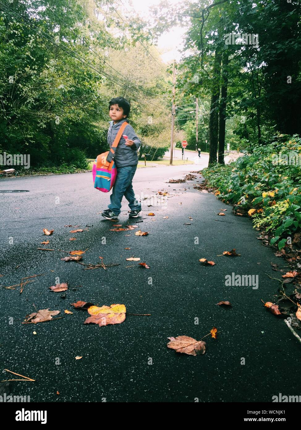 Indian people walking with bag hi-res stock photography and images - Alamy
