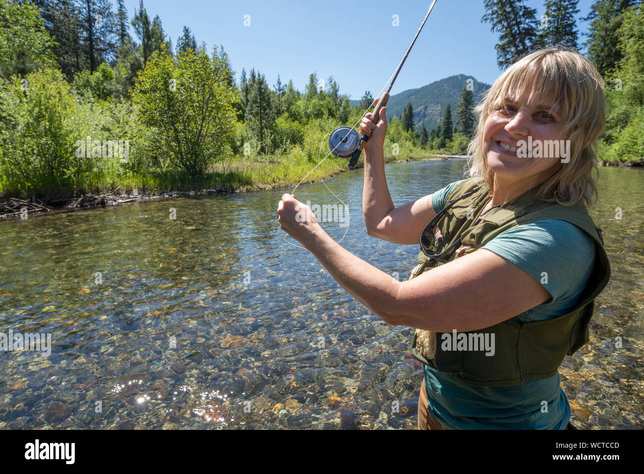 Fly fish river hi-res stock photography and images - Page 19 - Alamy