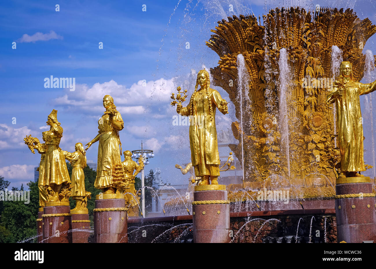 Форум национальных достижений вднх. Павильон народного хозяйства на вднх. Форум национальных достижений вднх. Вднх фонтаны главной аллеи. День рождения всхв-вднх.