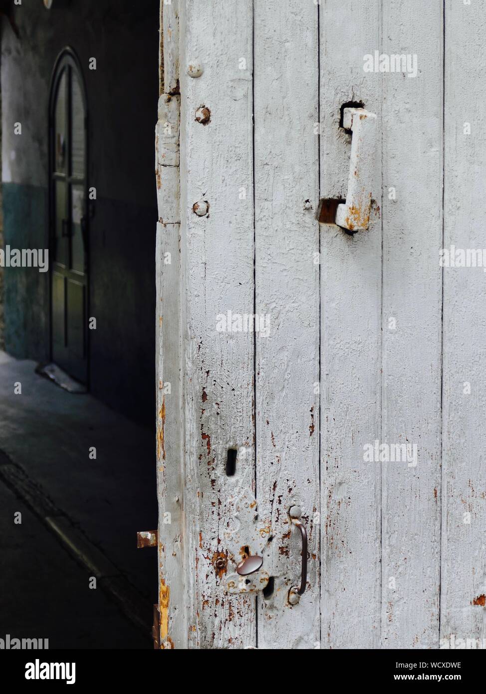 Old Wooden White Door High Resolution Stock Photography and Images - Alamy