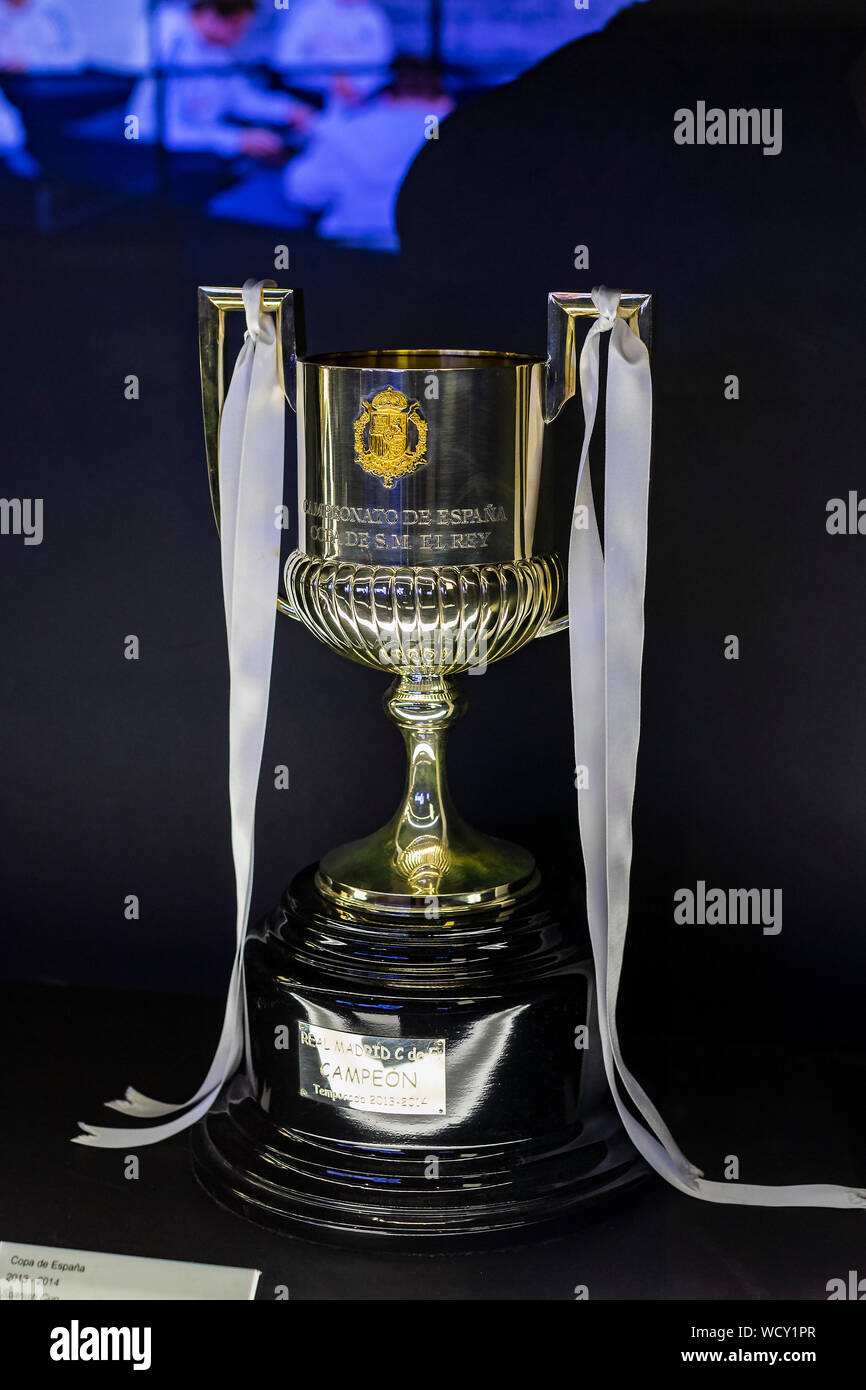 13,906 Real Madrid Trophies Stock Photos, High-Res Pictures, and