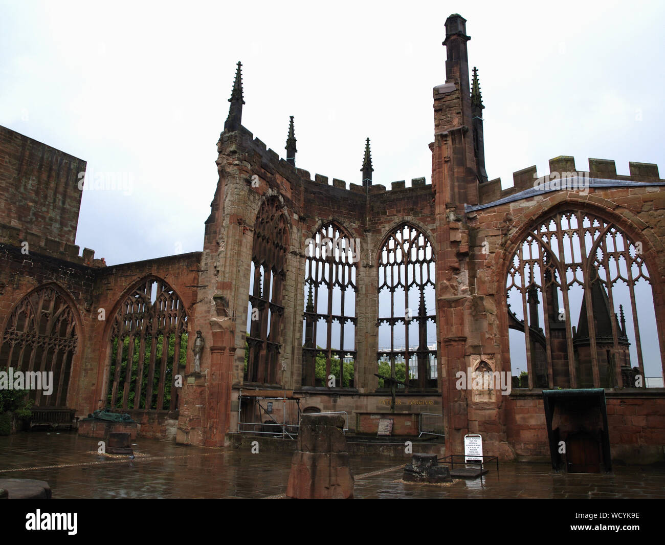 Coventry cathedral ruins ruined england hi-res stock photography and
