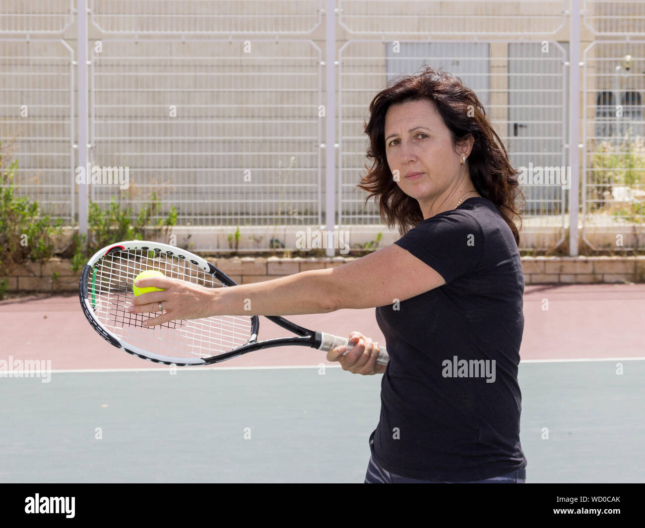 Mature black woman tennis hi-res stock photography and images - Alamy