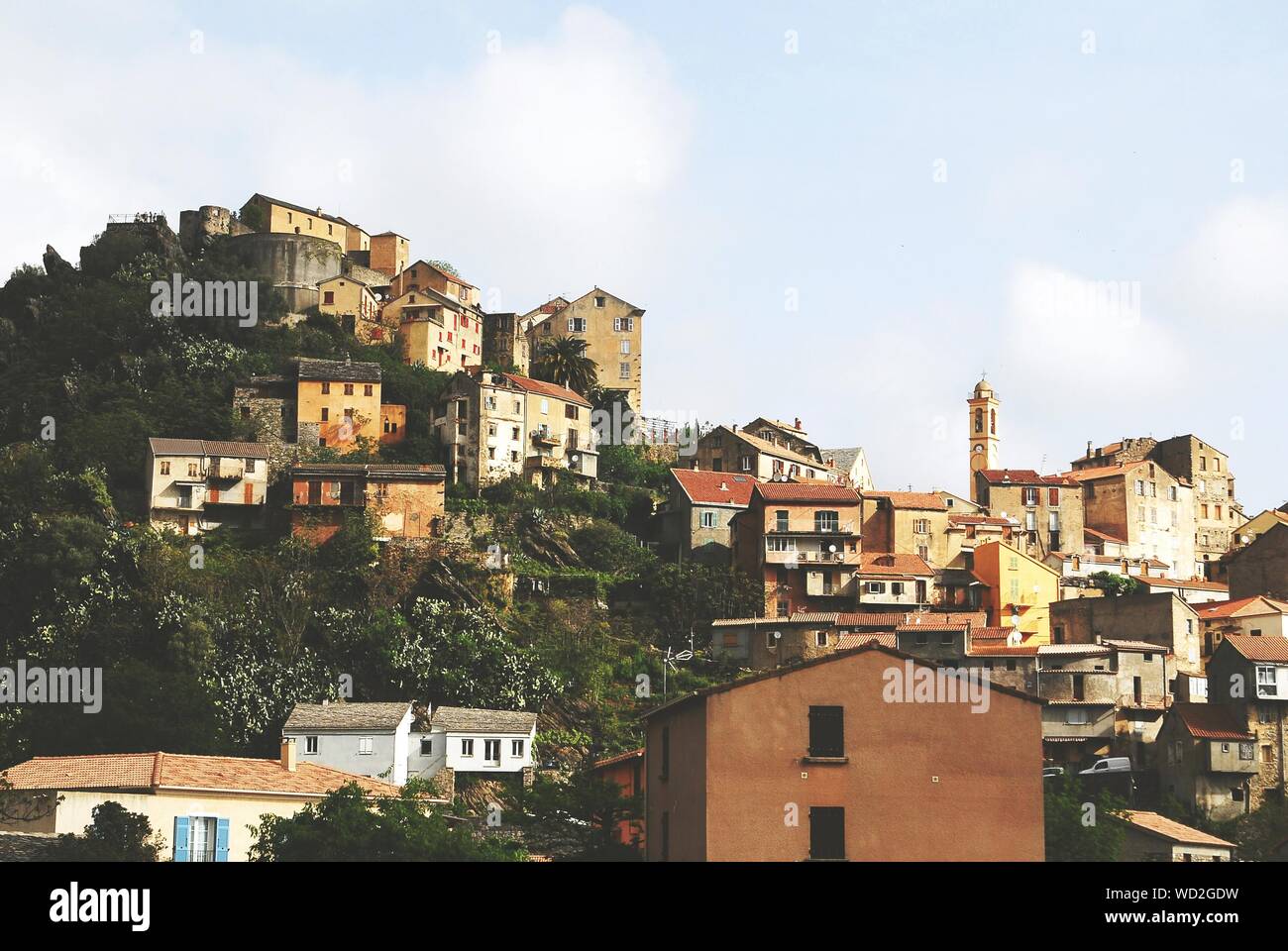 Village built on a hill hi-res stock photography and images - Alamy