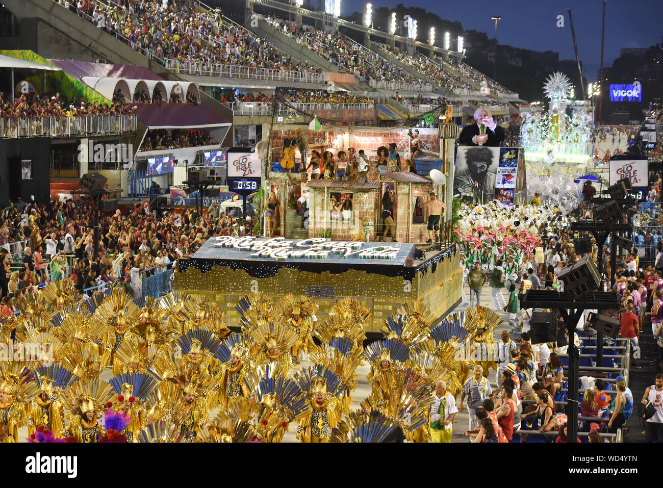 RIO DE JANEIRO, BRAZIL, MARCH, 04, 2019:  Imperatriz Leopoldinense samba school parade at the Rio de Janeiro Carnival Stock Photo