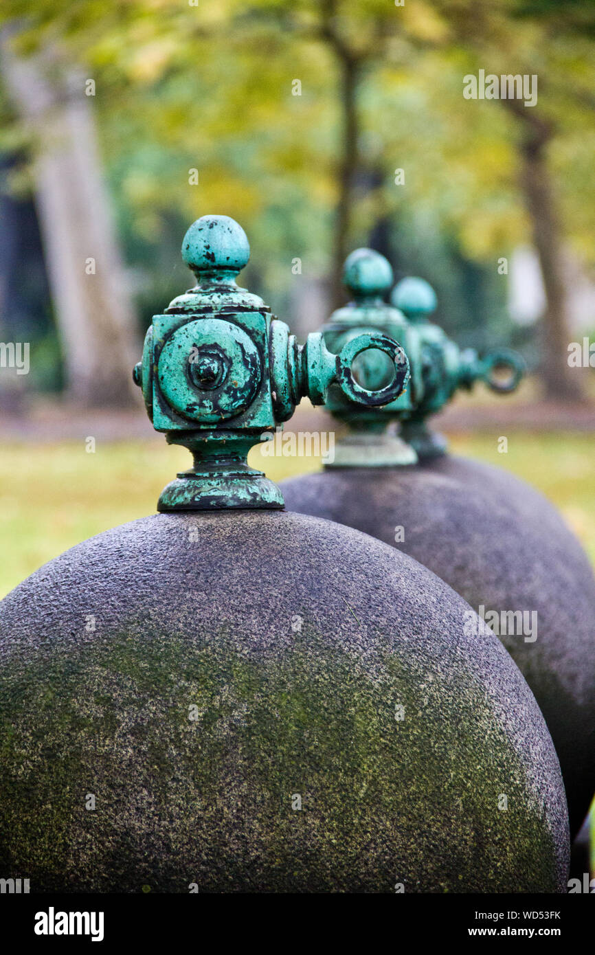 Stone monuments hires stock photography and images Alamy