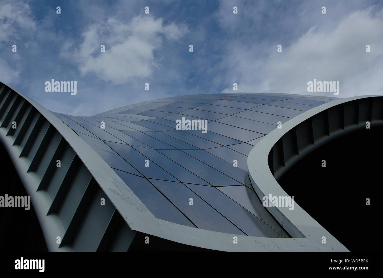 Detail of the glass Sage Theatre building roof at Gateshead, North East, England. Stock Photo