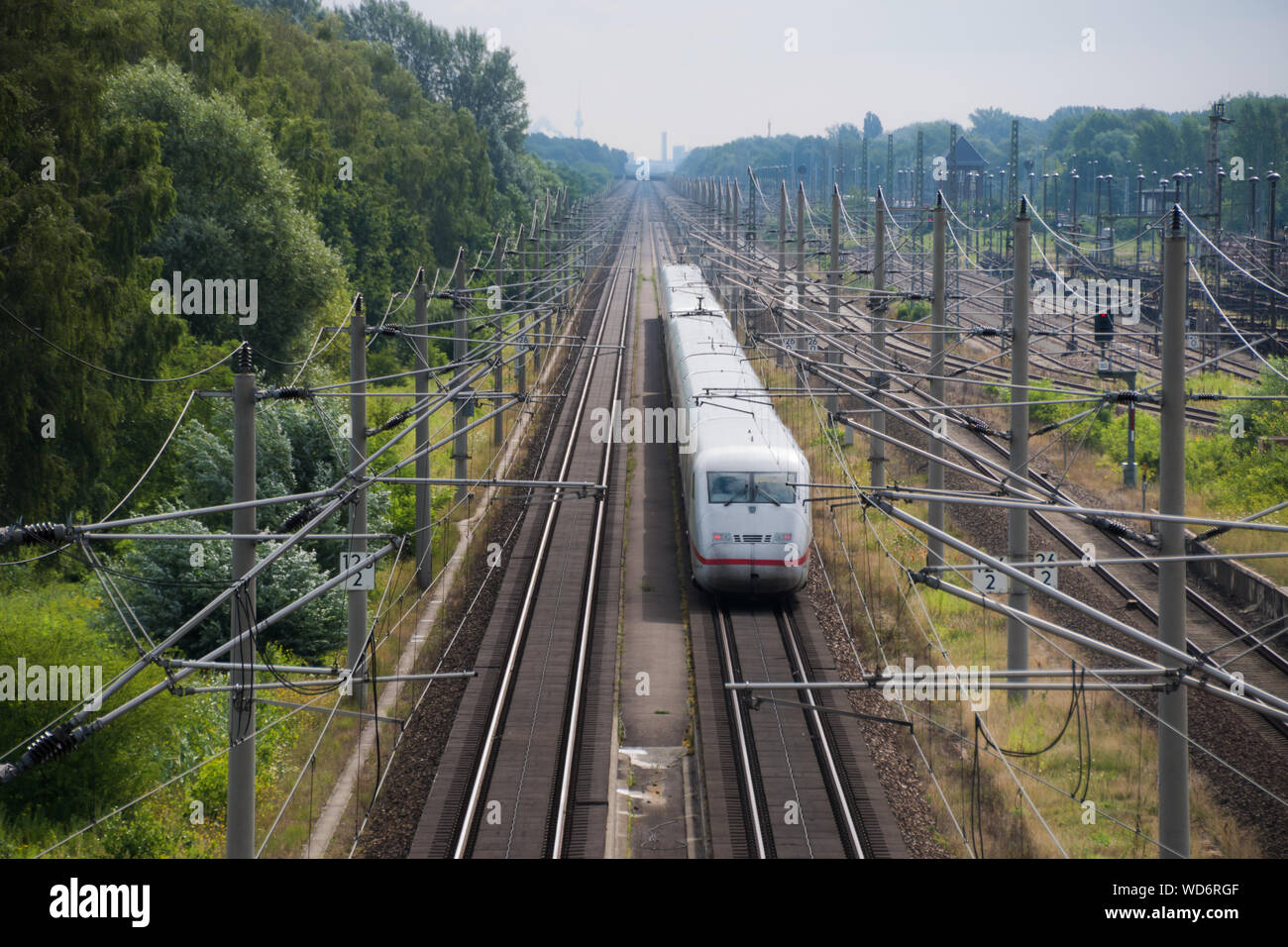 Train electricity hires stock photography and images Alamy
