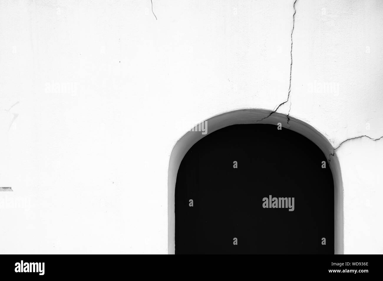 Arched door detail Black and White Stock Photos & Images - Alamy