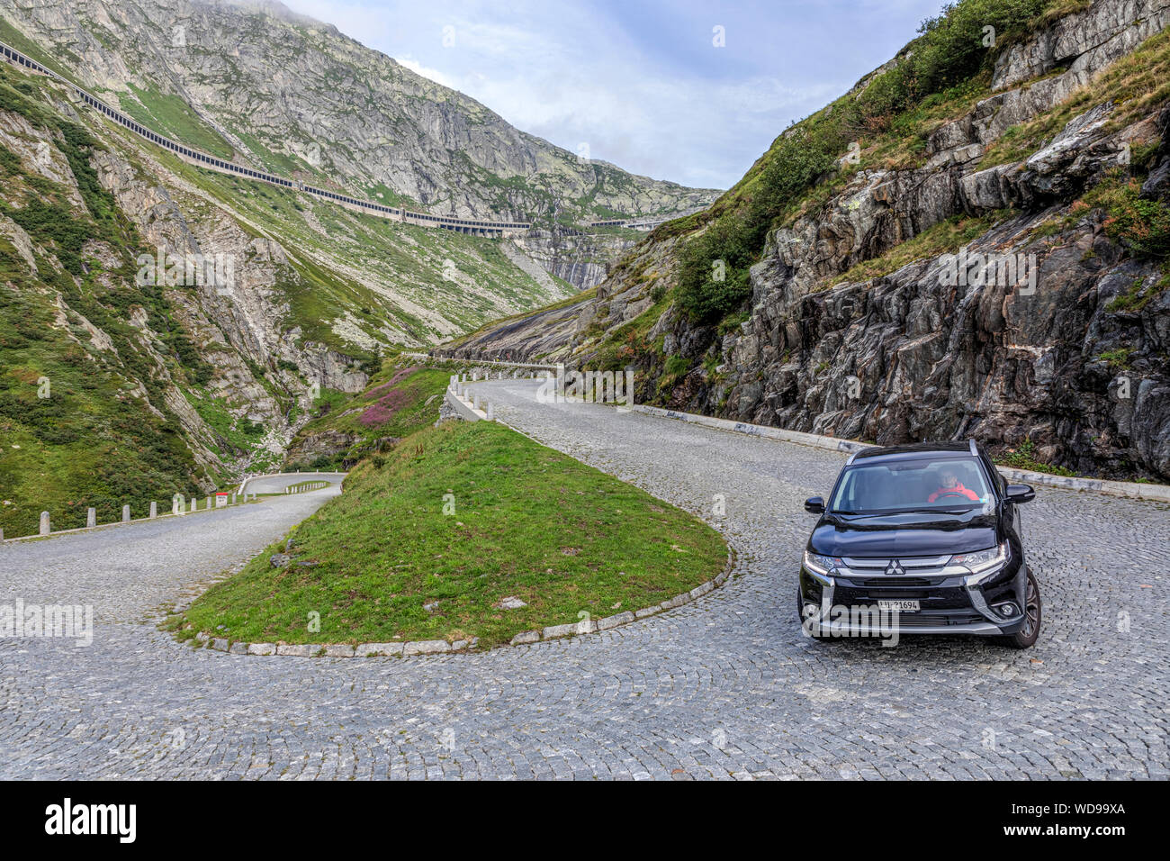 Tremola pass road hi-res stock photography and images - Alamy