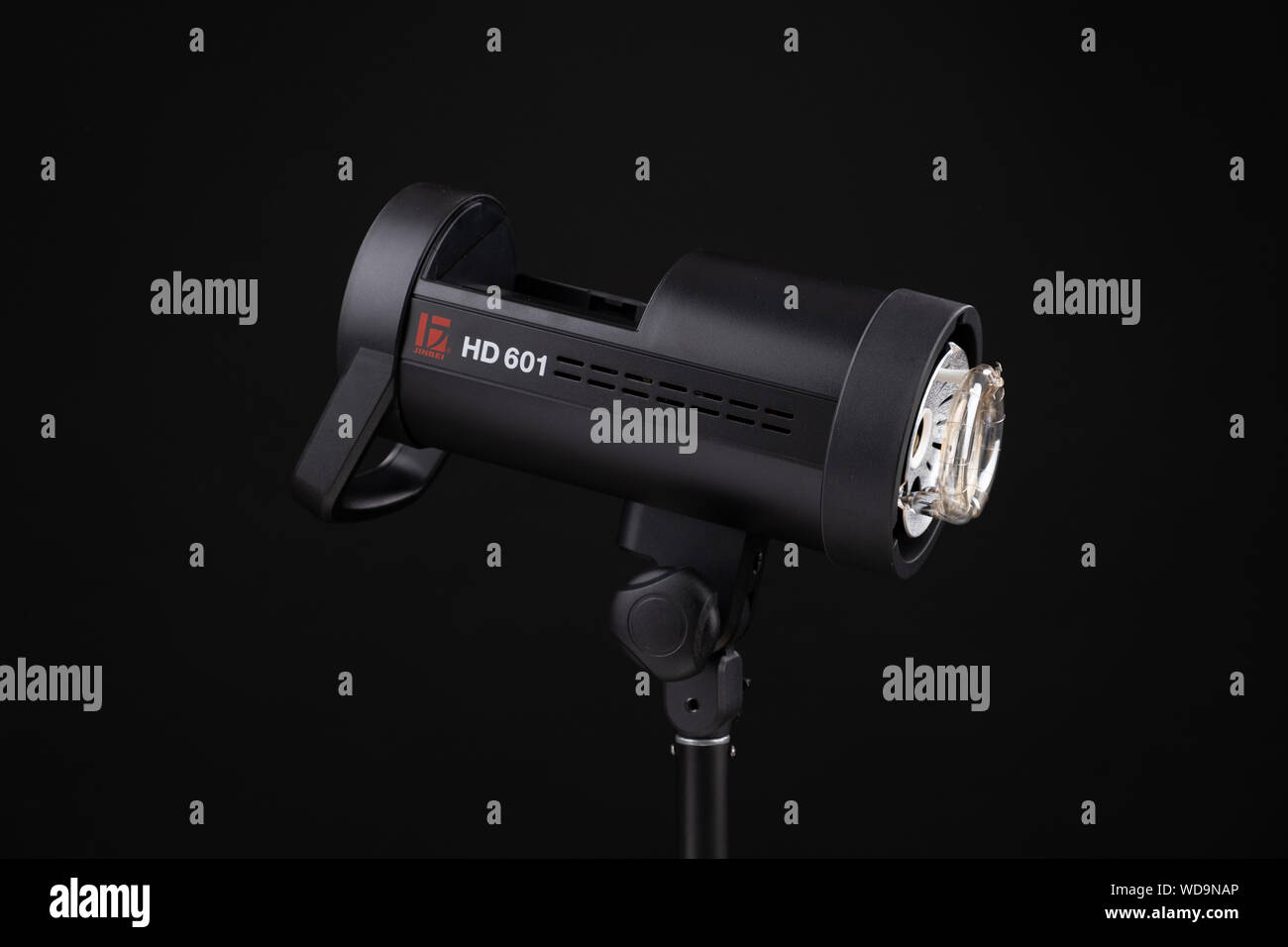 studio strobe light