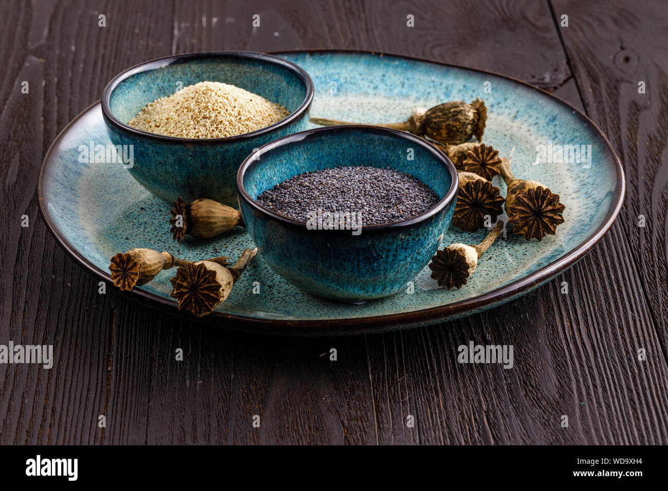 Poppy seeds for baking Stock Photo Alamy