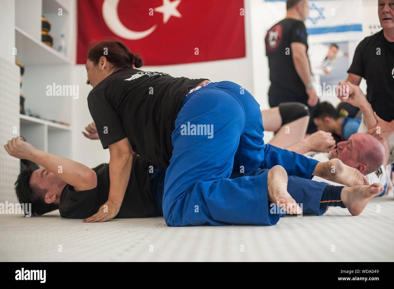 istanbul turkey maj 30 jun 02 2019 a woman and a man doing bjj brazilian jiu jitsu ground fighting sparing training and demonstration on genera stock photo alamy