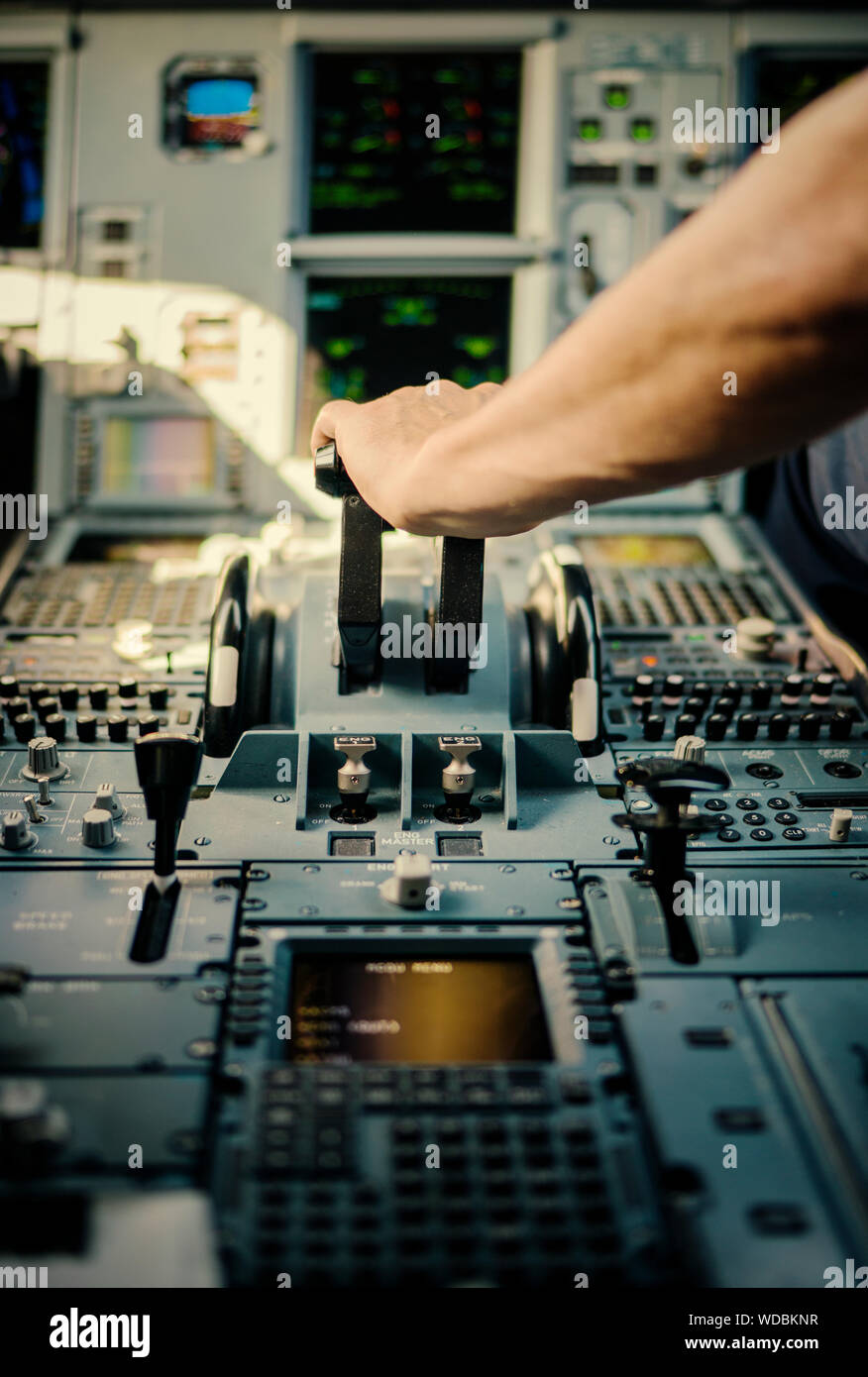 Pilot control panel hires stock photography and images Alamy