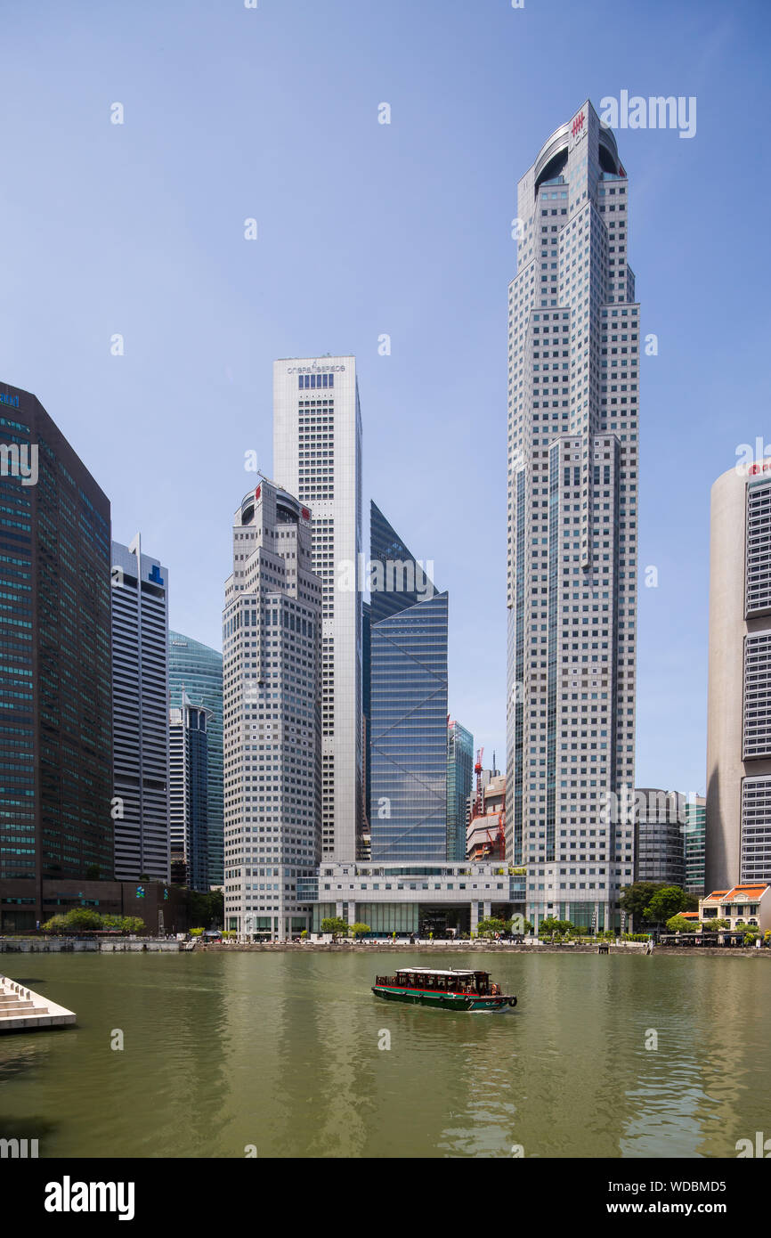 Singapore uob plaza] hi-res stock photography and images - Alamy