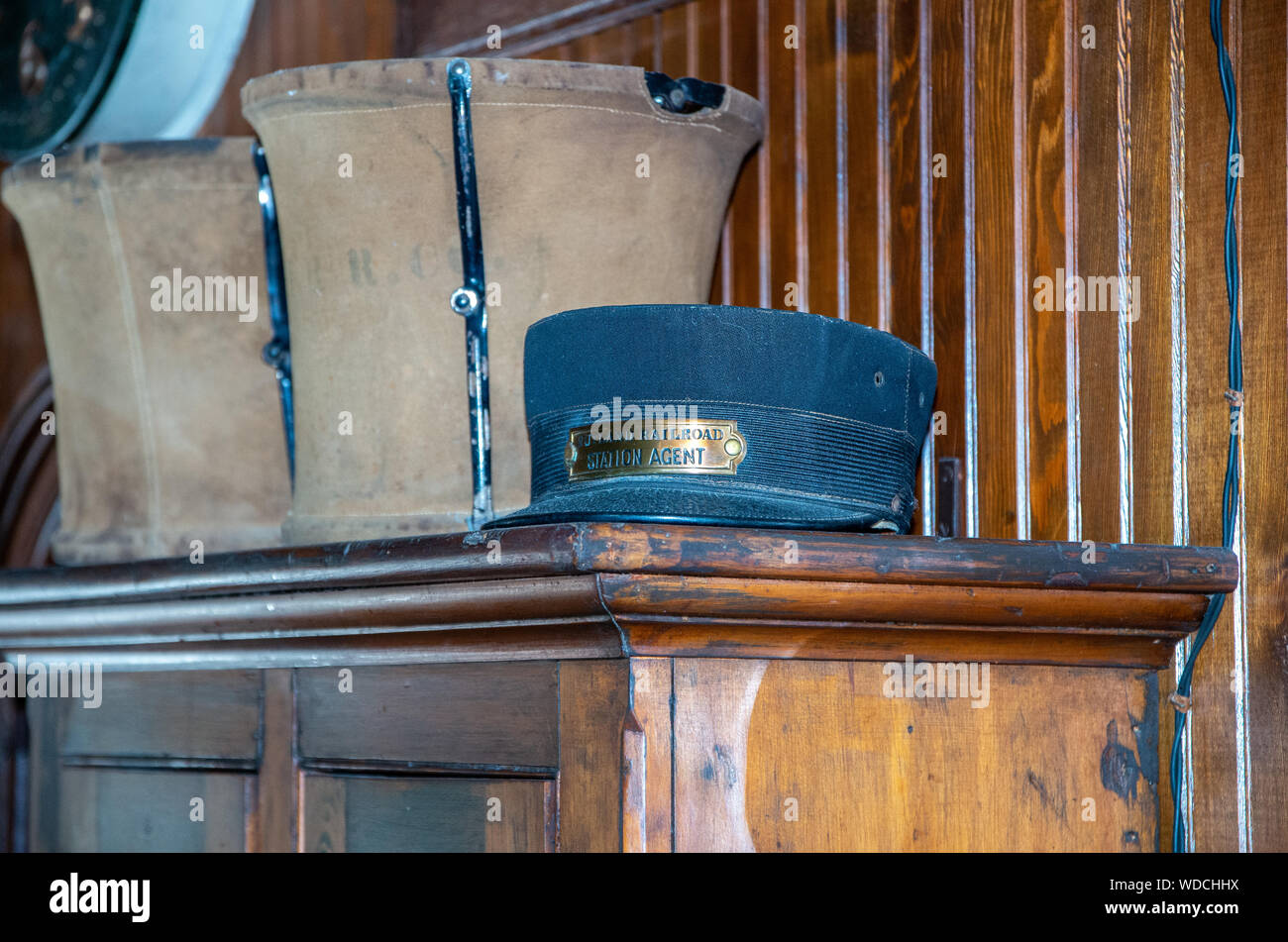 Old hat hi-res stock photography and images - Alamy