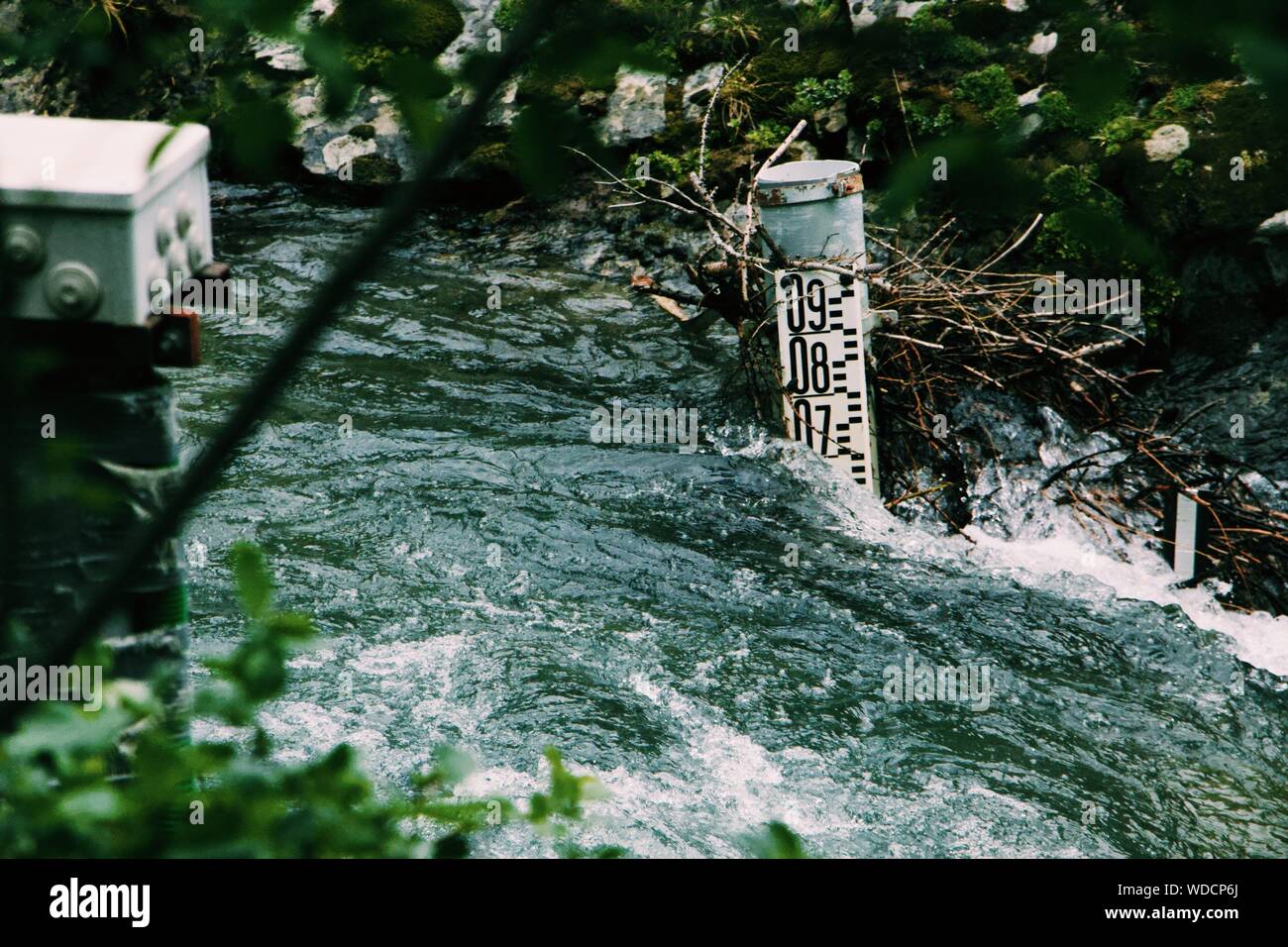 Water level measurement near hi-res stock photography and images - Alamy