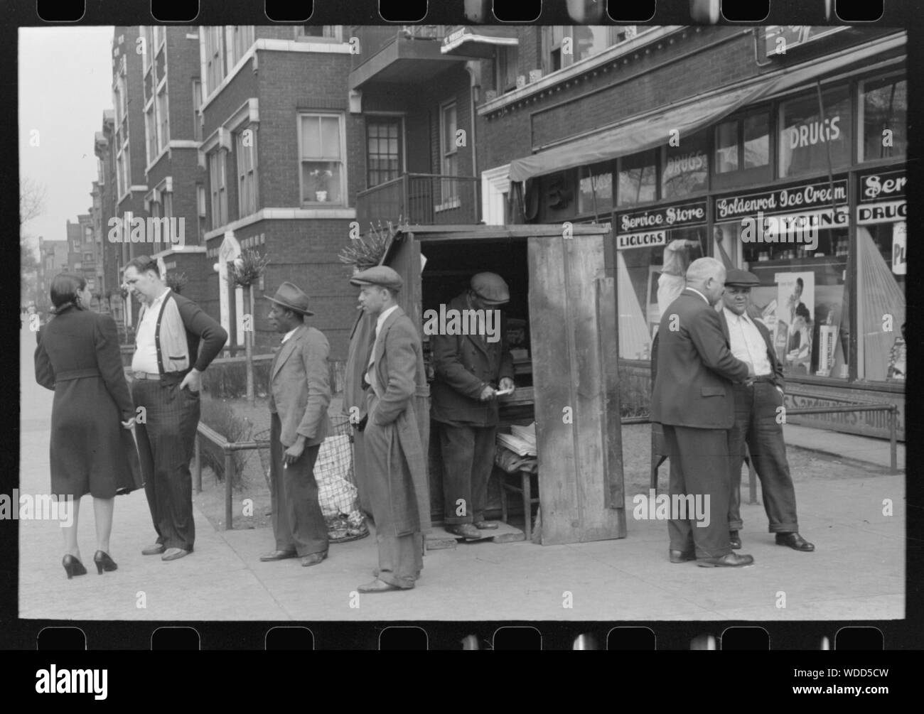 Vintage Retro Old Photograph Century 1900s Graphics Antique Classic History Historic Historical Archival Archive Nostalgia Nostalgic Old Fashioned Old Fashion Popular Bw Black And White Past Past Times Past Time Sepia Tone