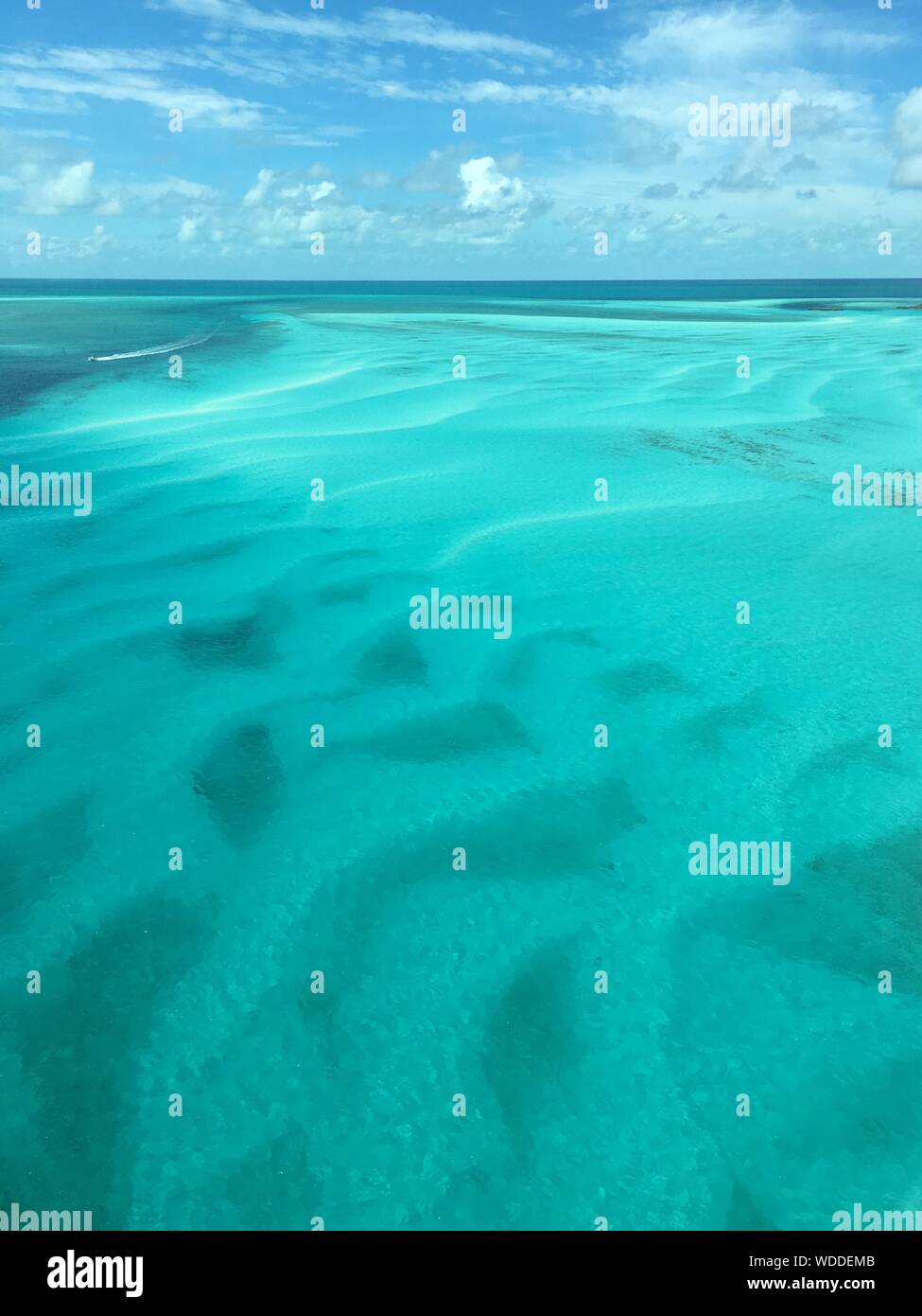 Aerial of calm sea hi-res stock photography and images - Alamy
