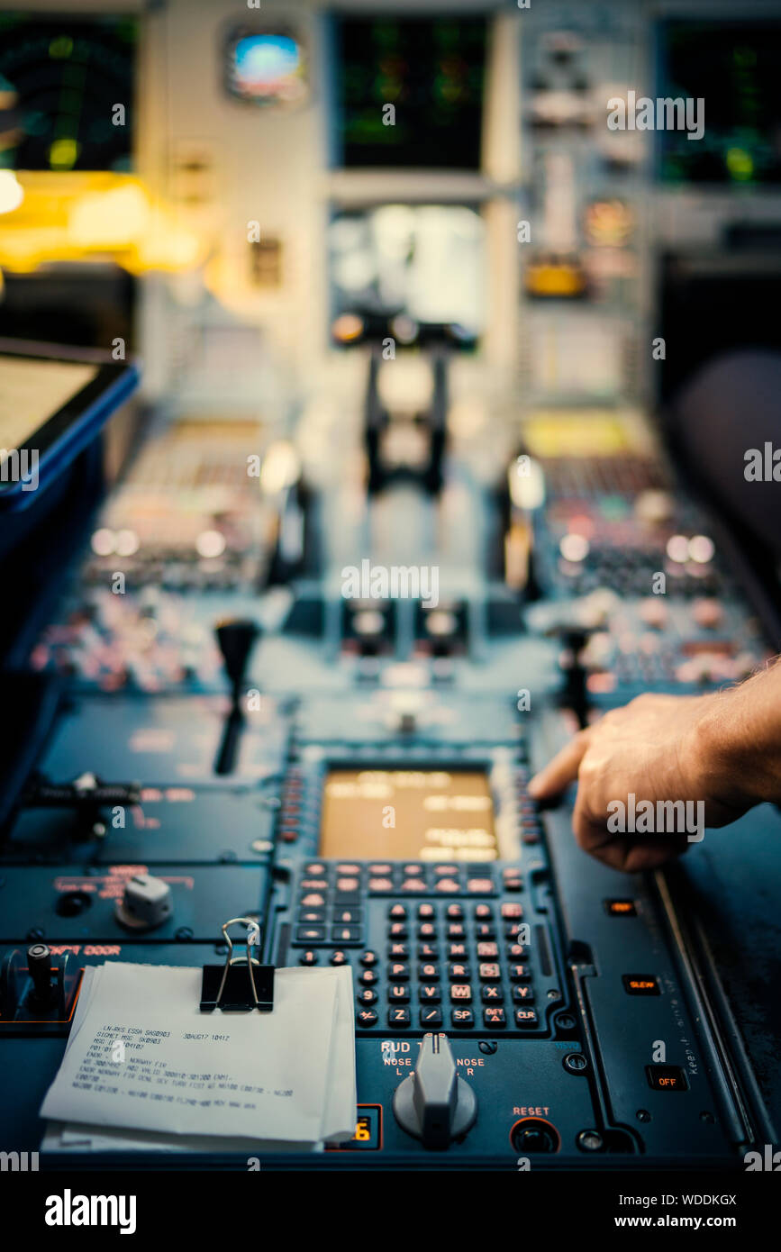 Aircraft control panel hires stock photography and images Alamy