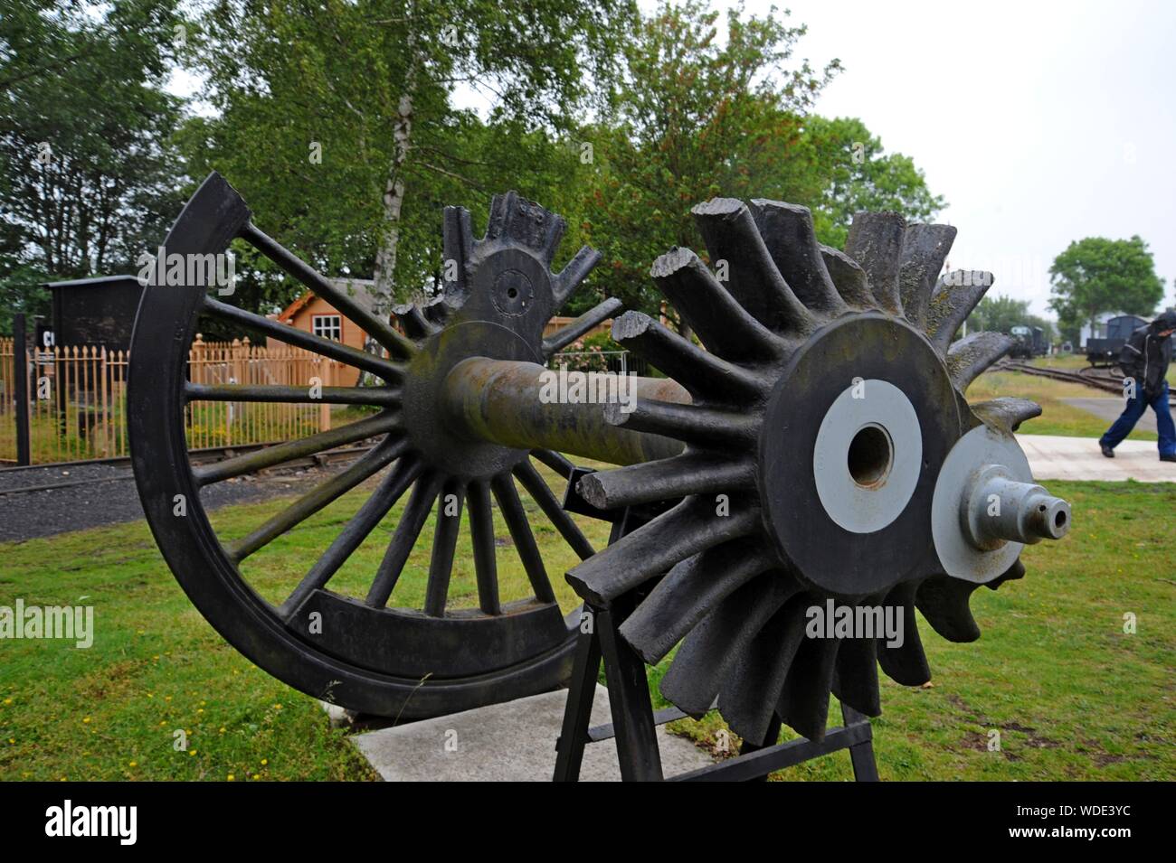 The former driving wheels of GWR 6023 KIng Edward II Didcot Railway Centre, Oxfordshire. The wheels were cut up after a derailment in Barry Scrapyard Stock Photo