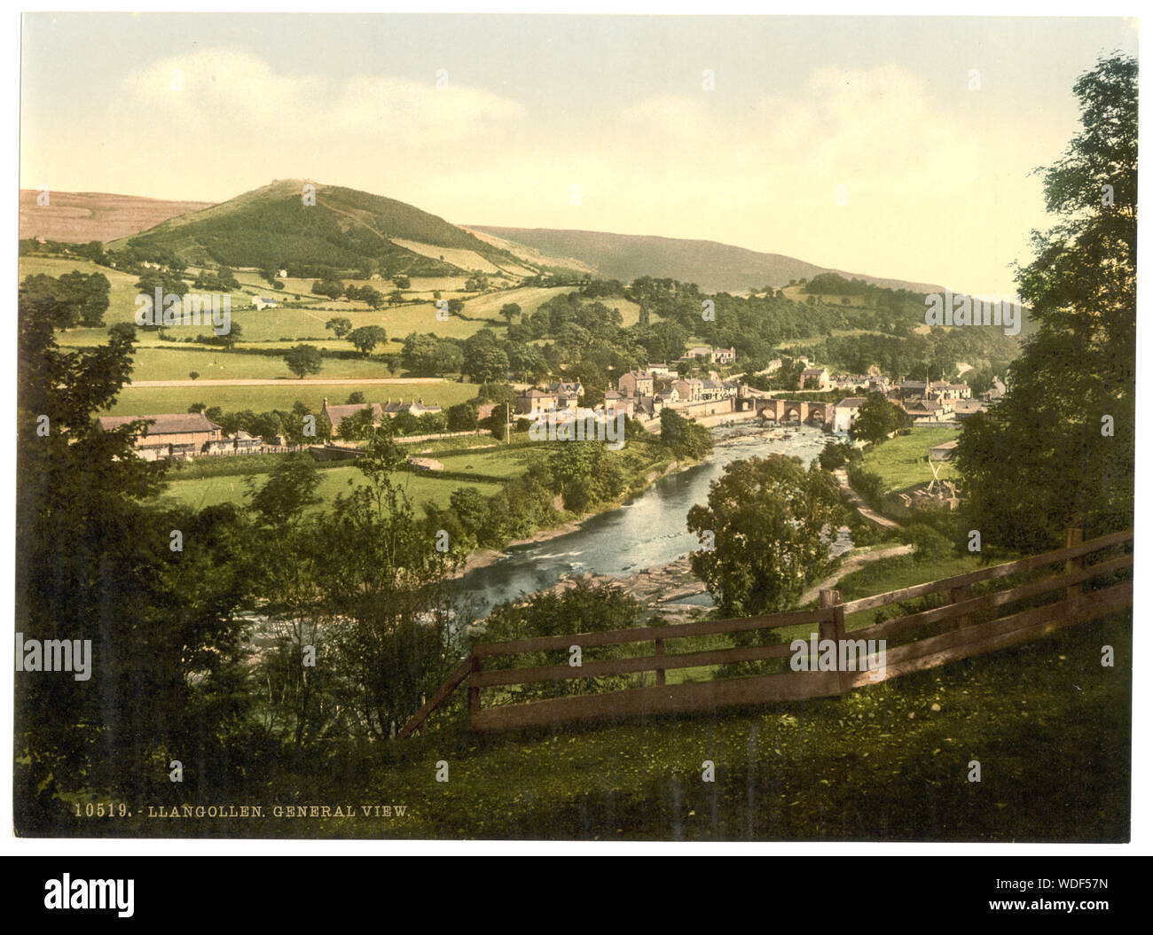 General view, Llangollen, Wales Title from the Detroit Publishing Co., catalogue J-foreign section. Detroit, Mich. : Detroit Photographic Company, 1905. Print no. 10519. Forms part of: Views of landscape and architecture in Wales in the Photochrom print collection. Stock Photo