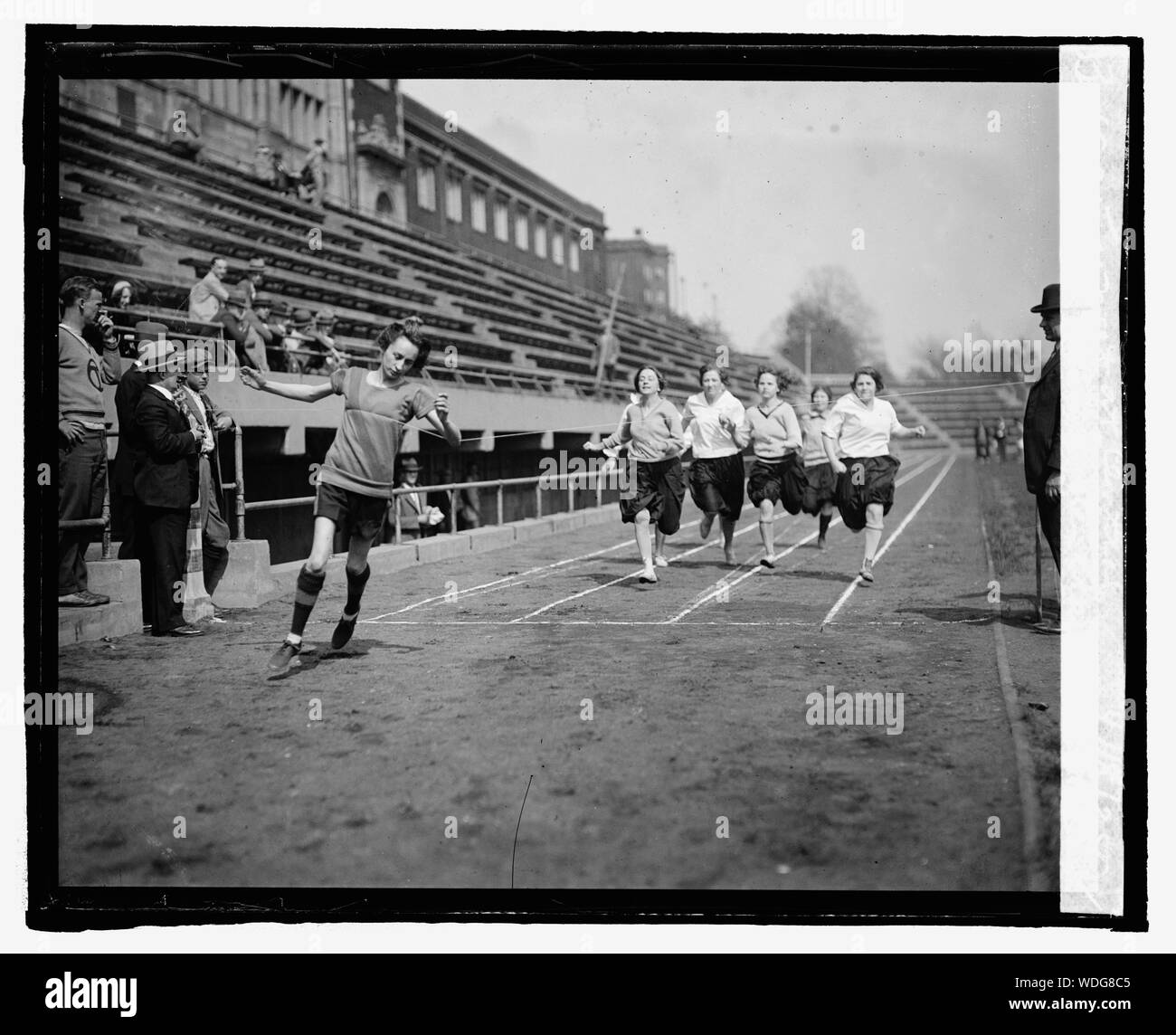 Meet geo hi-res stock photography and images - Alamy