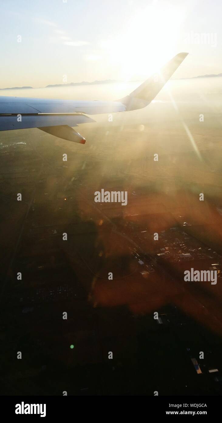 Aerial view aircraft hi-res stock photography and images - Alamy