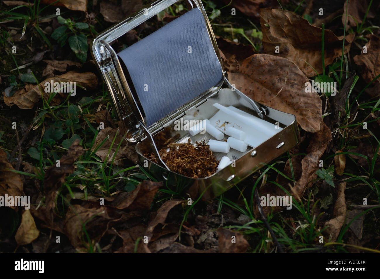 Automatic cigarette rolling box Stock Photo Alamy