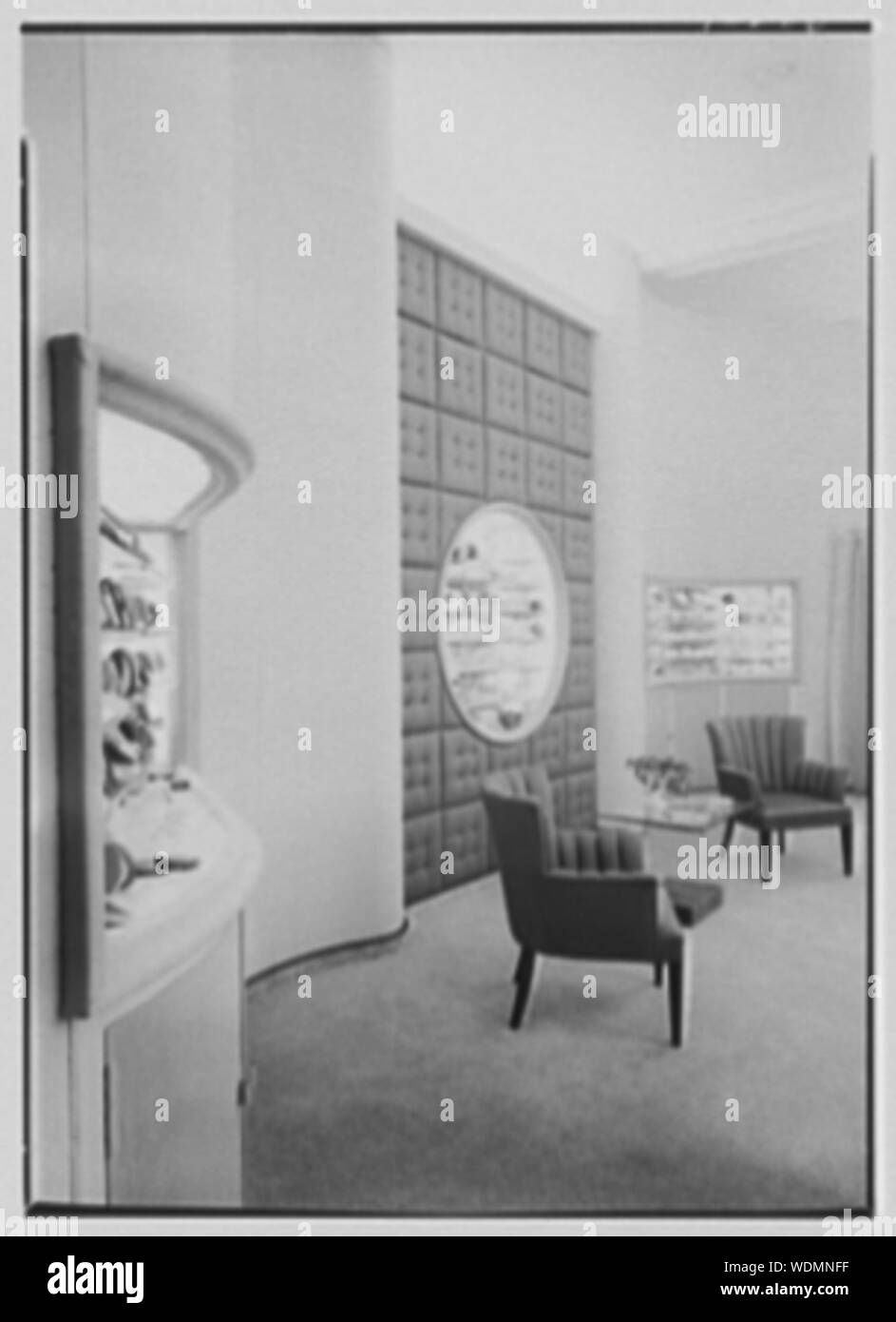 Goubaud Beauty Bar, business at 743 5th Ave., New York City. Abstract/medium: Gottscho-Schleisner Collection Stock Photo