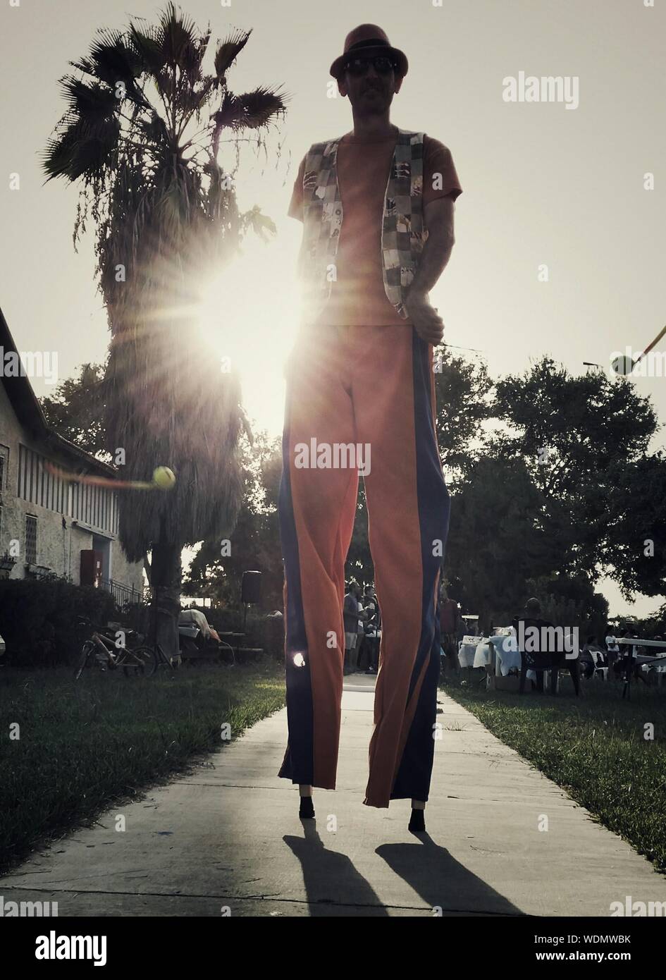 People walking on stilts hires stock photography and images Alamy