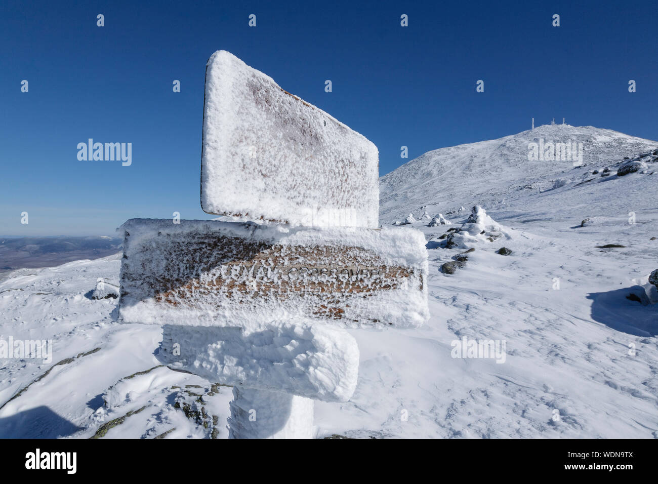 Trail sign along Crawford Path (Appalachian Trail) in Sargent's