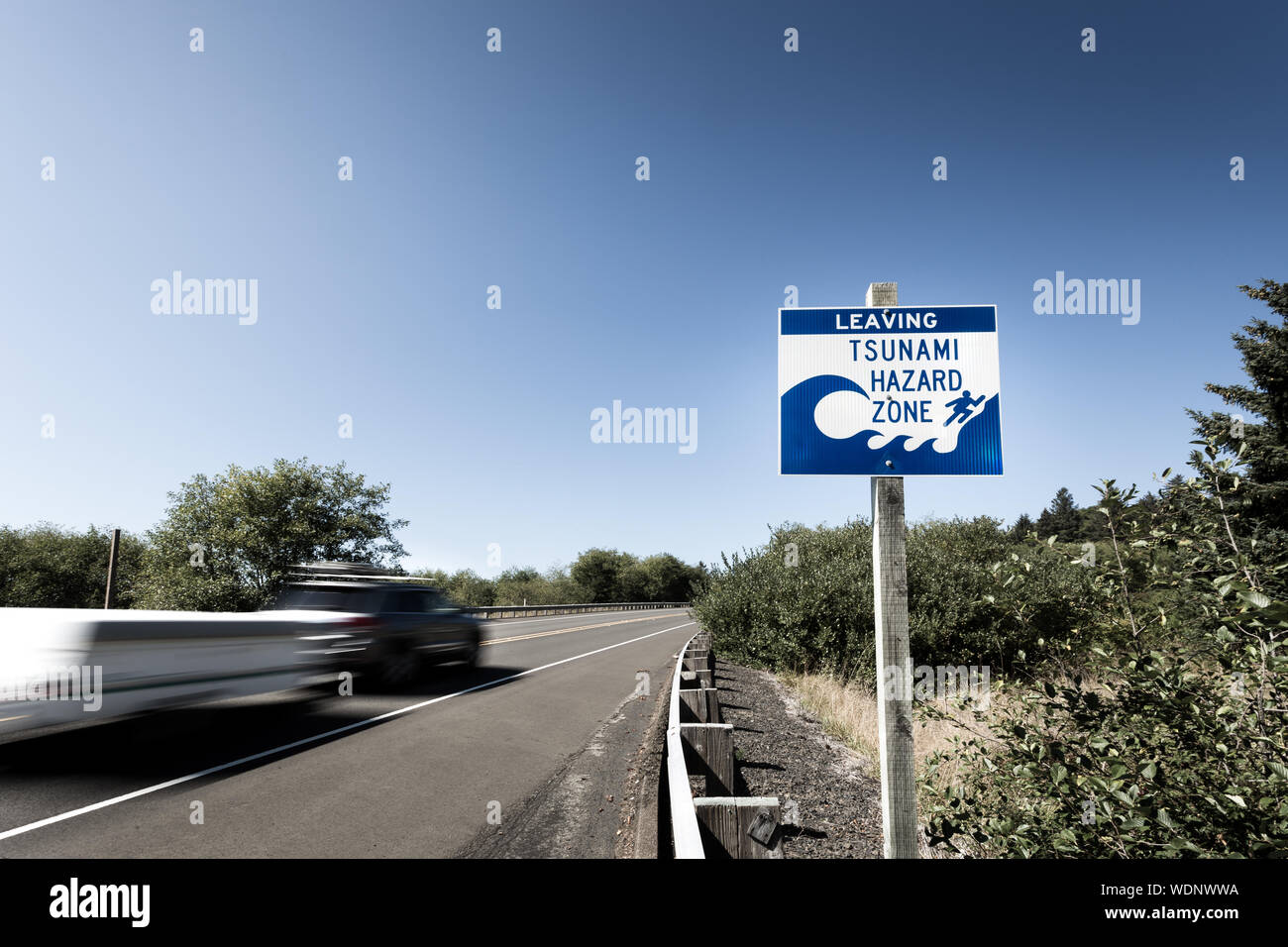 Tsunami warning near oregon