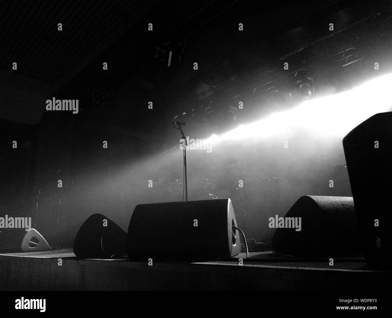 Empty stage Black and White Stock Photos & Images - Alamy