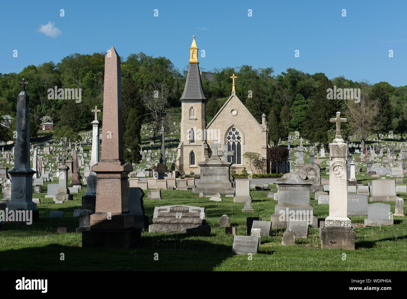 Gravestones and the chapel building at Mount Calvary Cemetery, adjacent