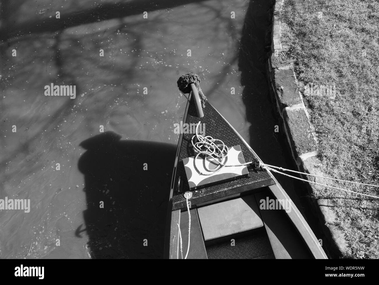 Canal boat moored with rope Black and White Stock Photos & Images - Alamy